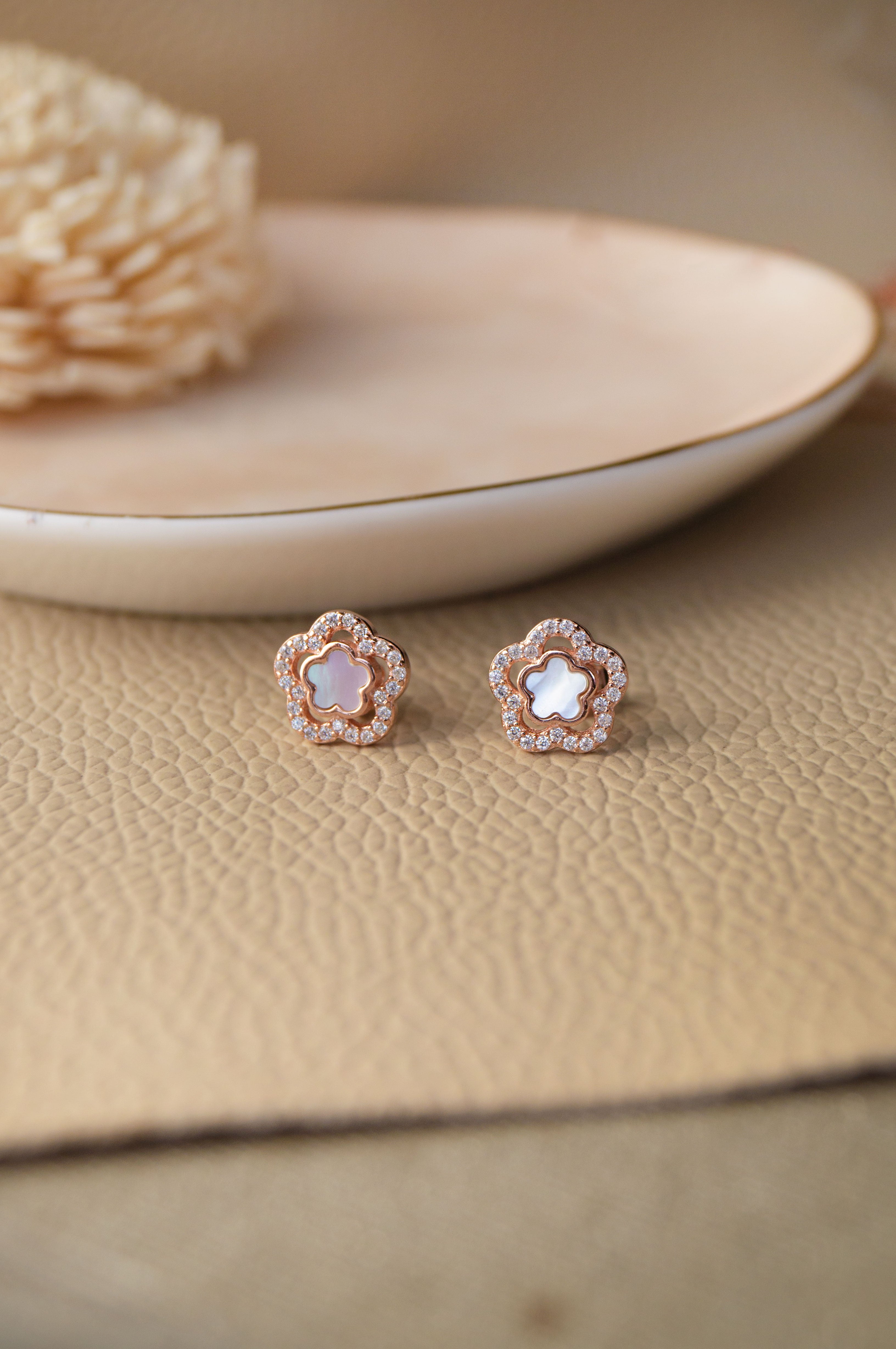 Earrings for on sale mother gold