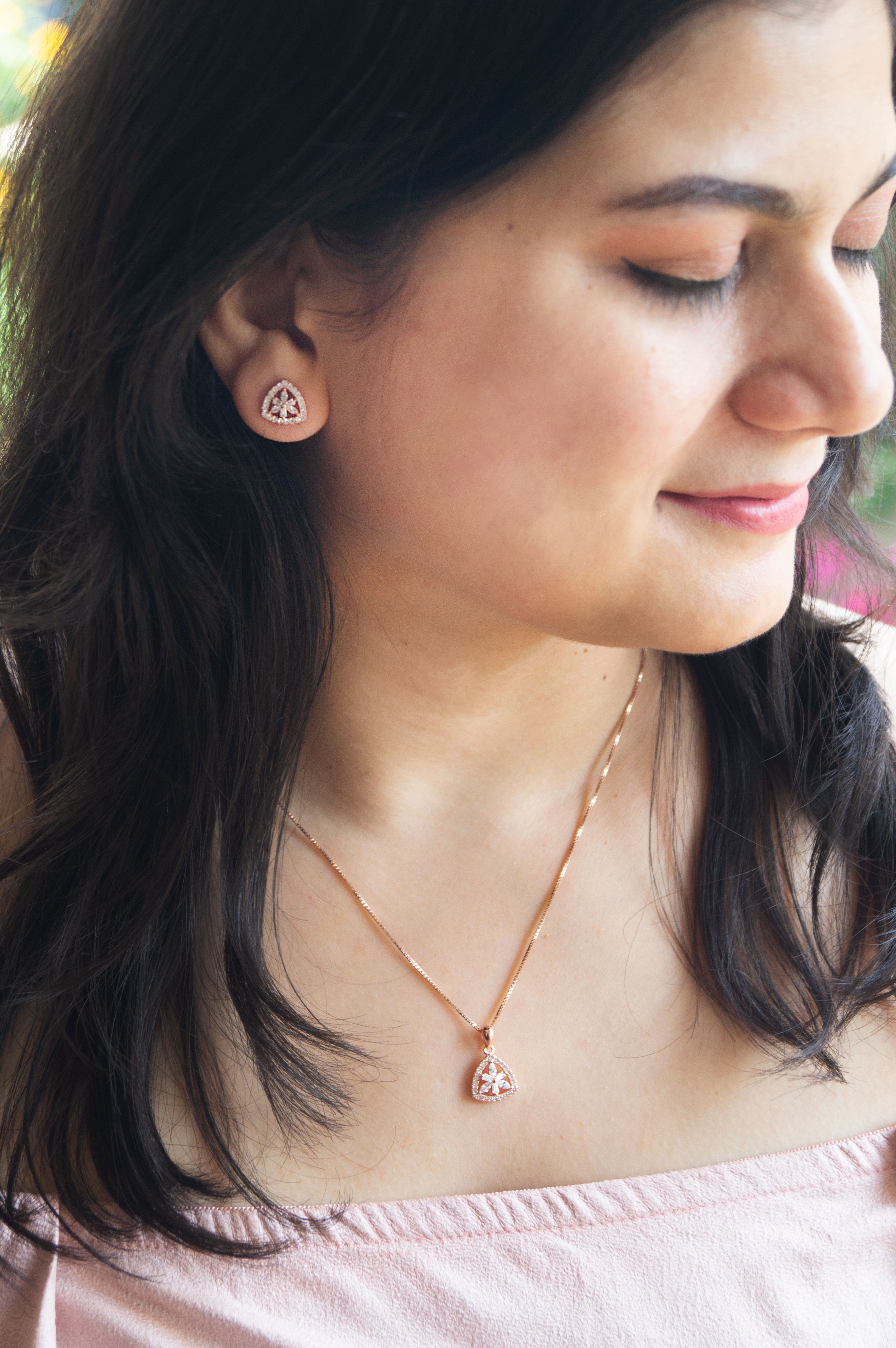 Triangular pendant cheap