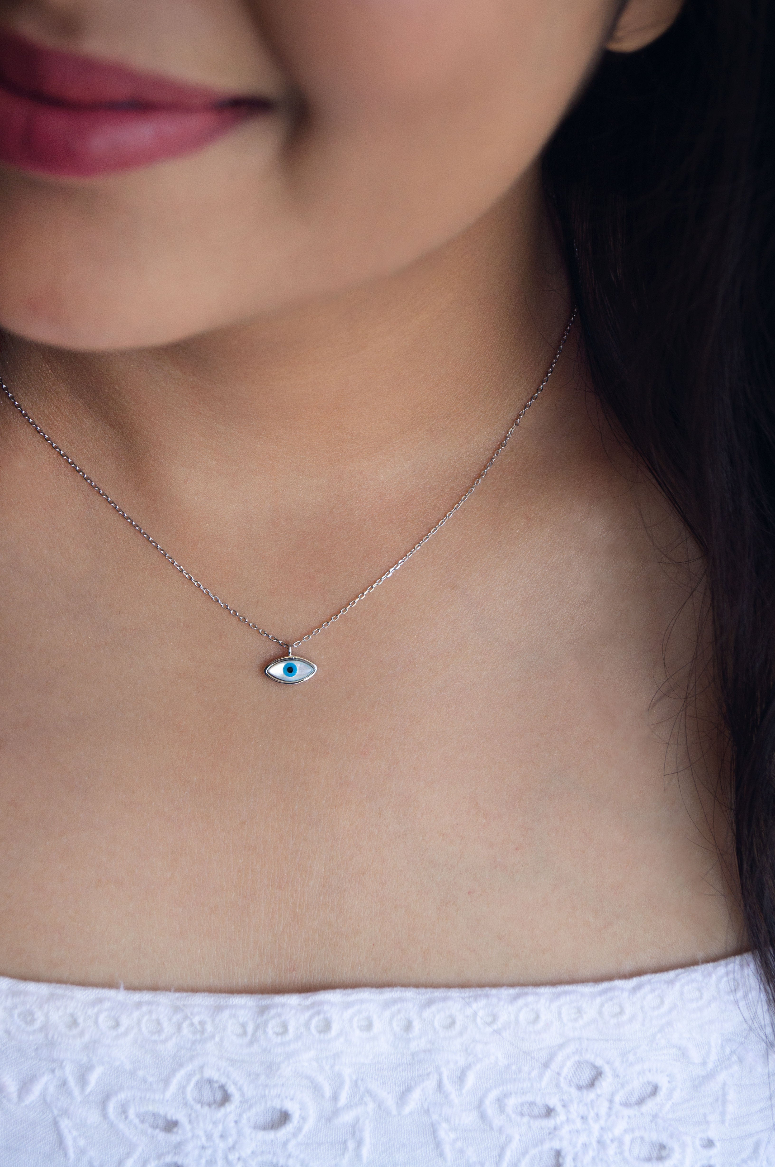 Evil eye dainty necklace hotsell
