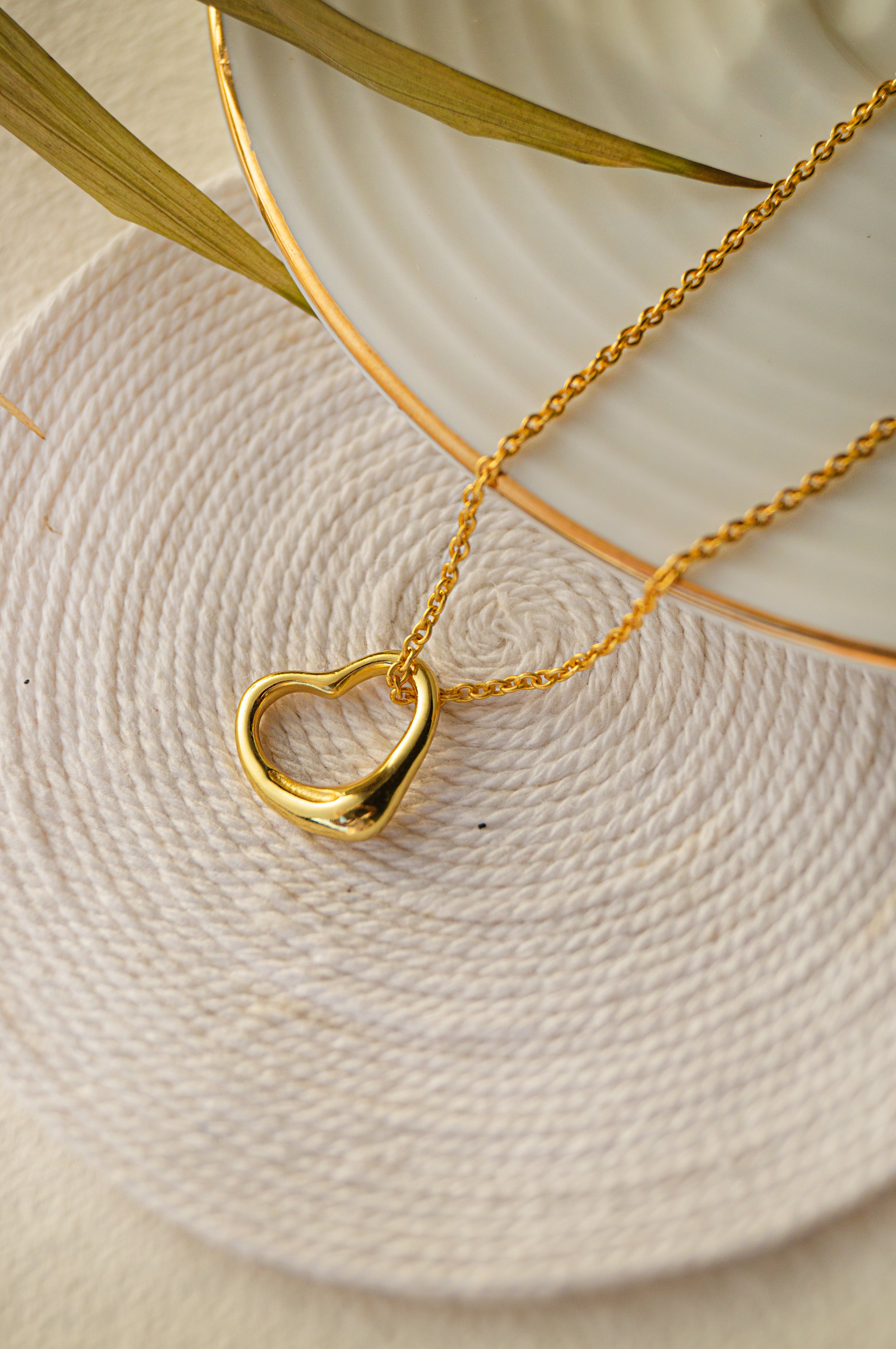 Large Molten Pendant Necklace | 18ct Gold Plated Vermeil | Missoma