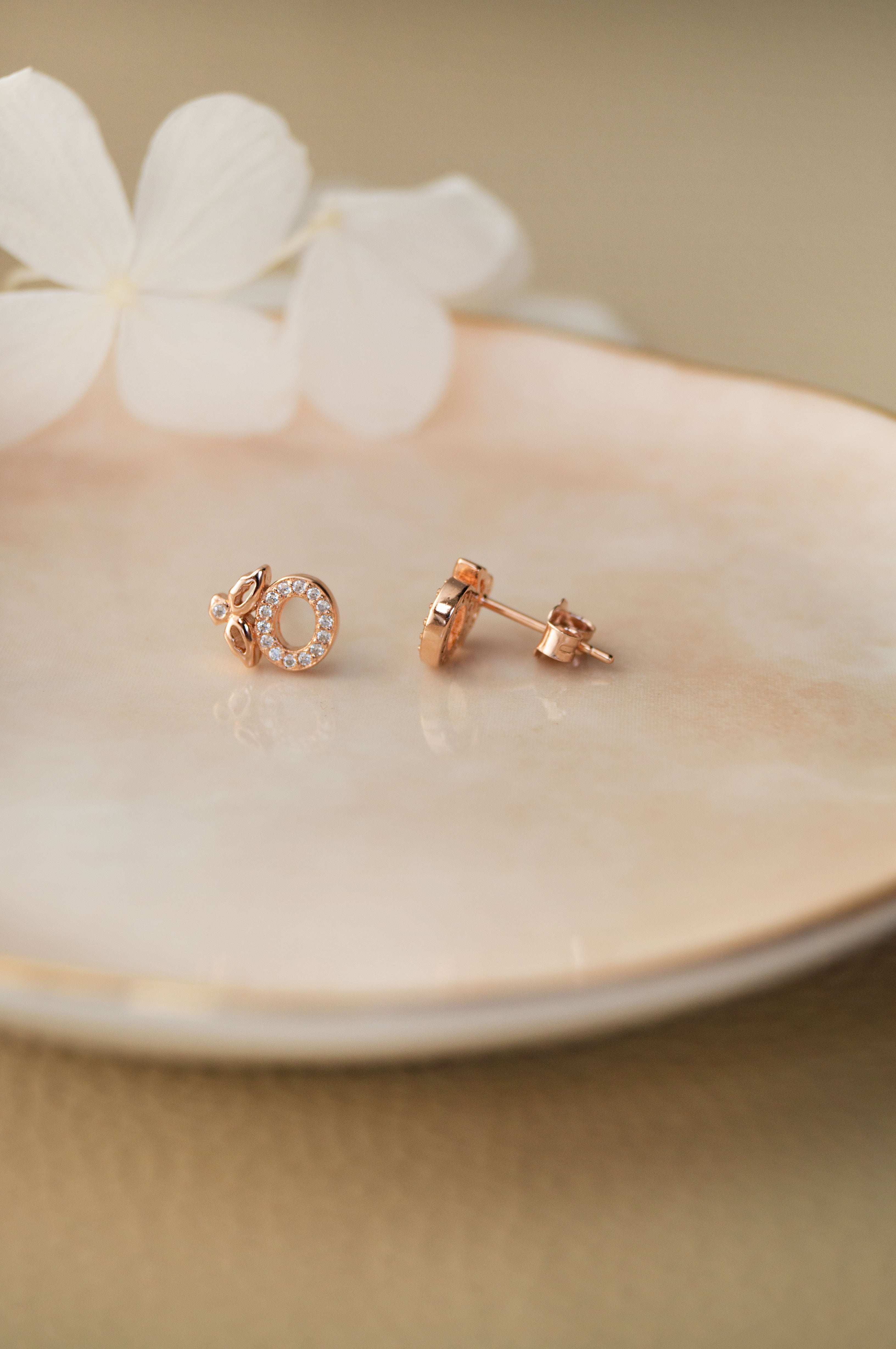 Silgo 925 Sterling Silver Cubic Zirconia Rose Gold Plated Women Stud  Earrings