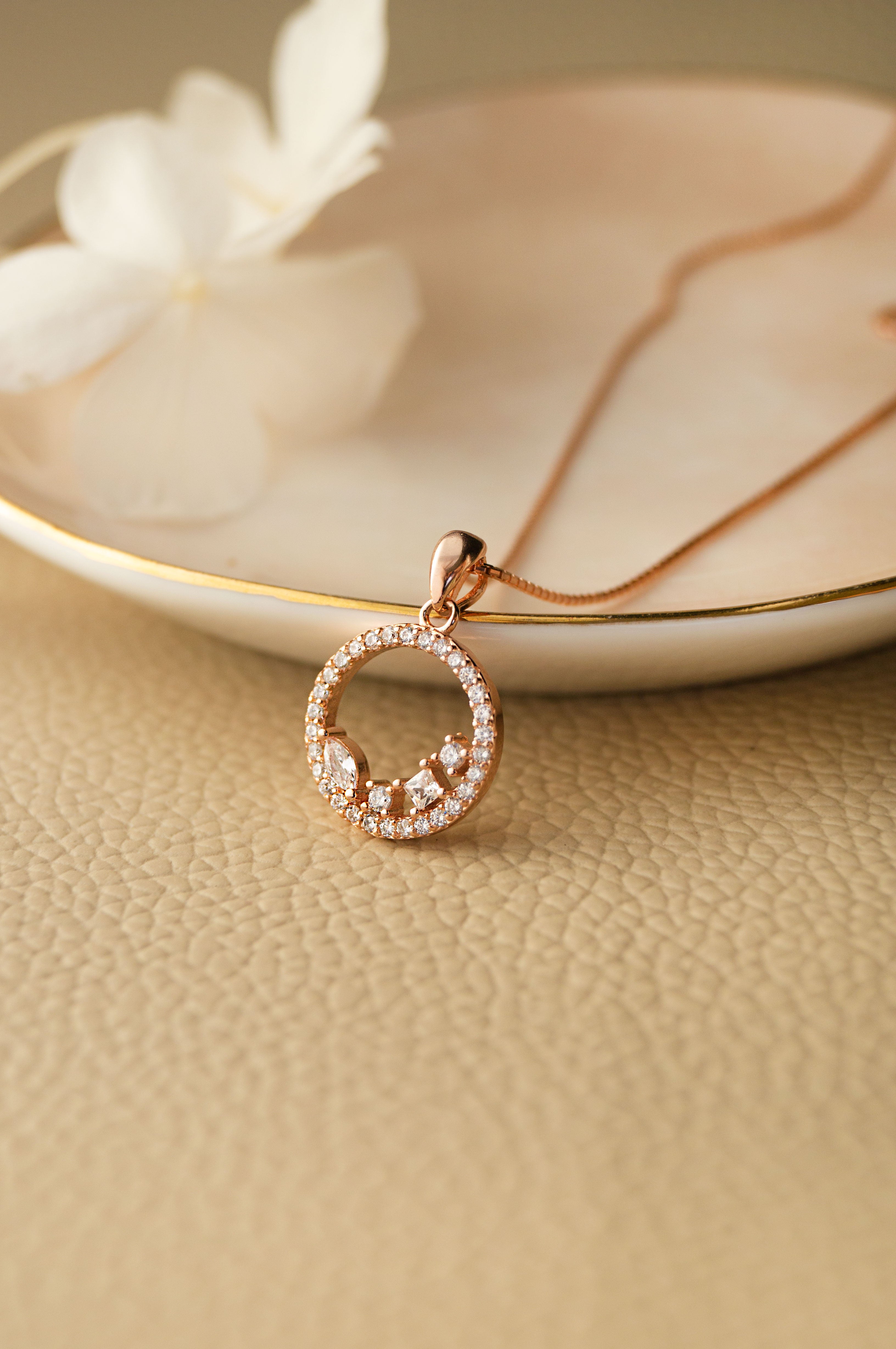 Pendant Blossom Circle Rose Gold Plated Sterling Silver Pendant