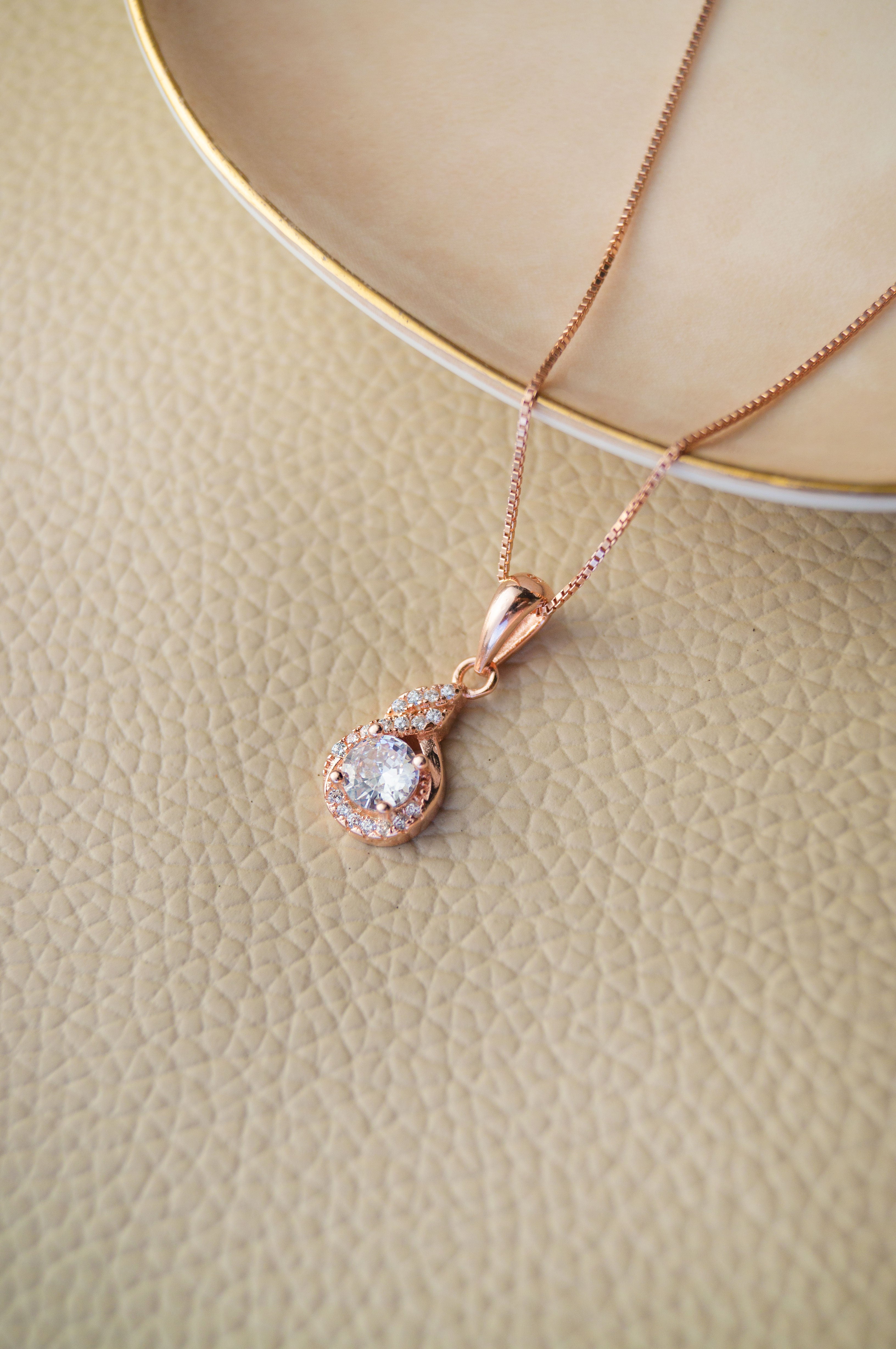 Rose gold deals drop necklace