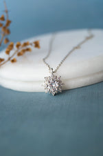 Floral Solitaire Sterling Silver Pendant With Chain