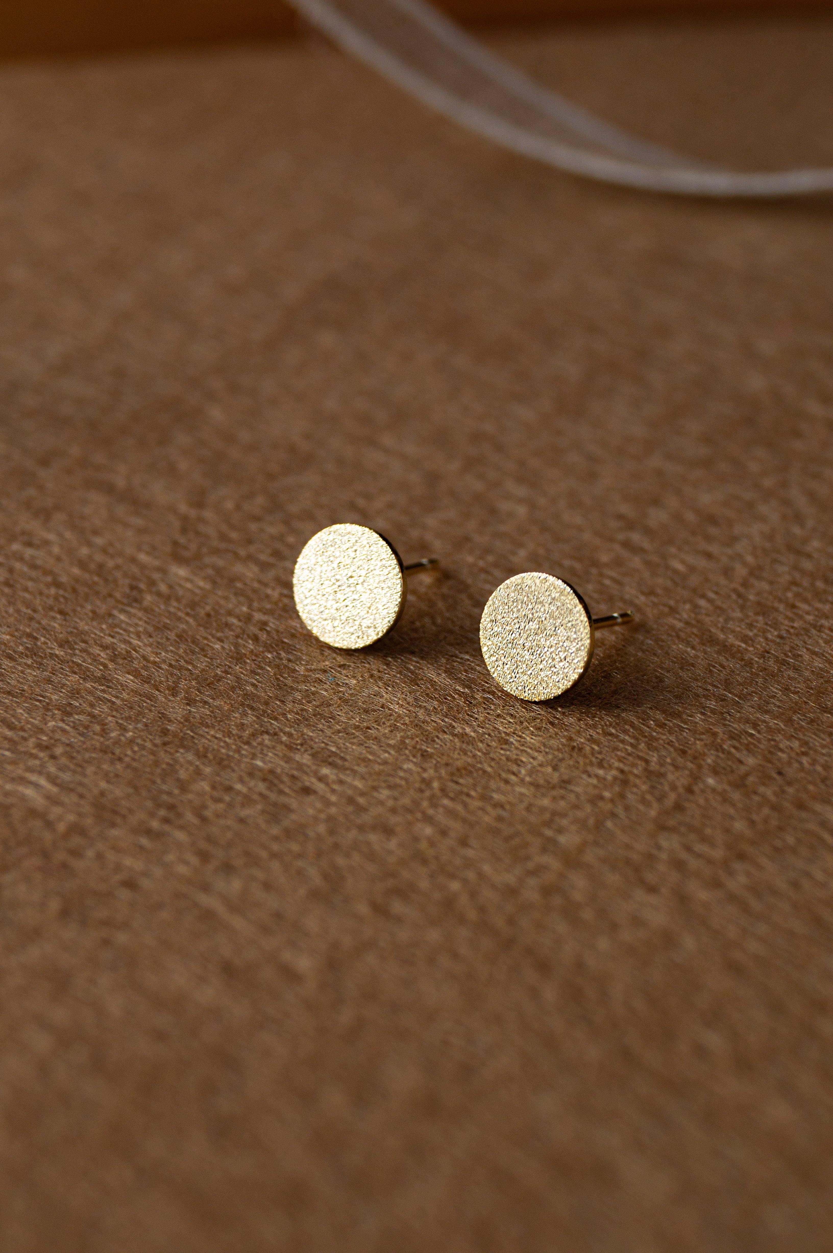 Small Textured Round Stud Earrings in 14k Yellow Gold - Filigree Jewelers